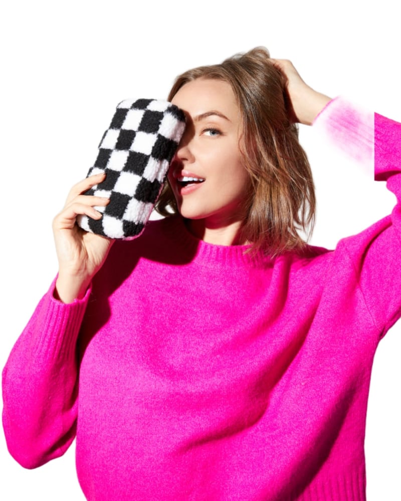 Side of a model wearing a size One Size Jayden Sherpa Minaudiere in Black by Shiraleah. | dia_product_style_image_id:309057